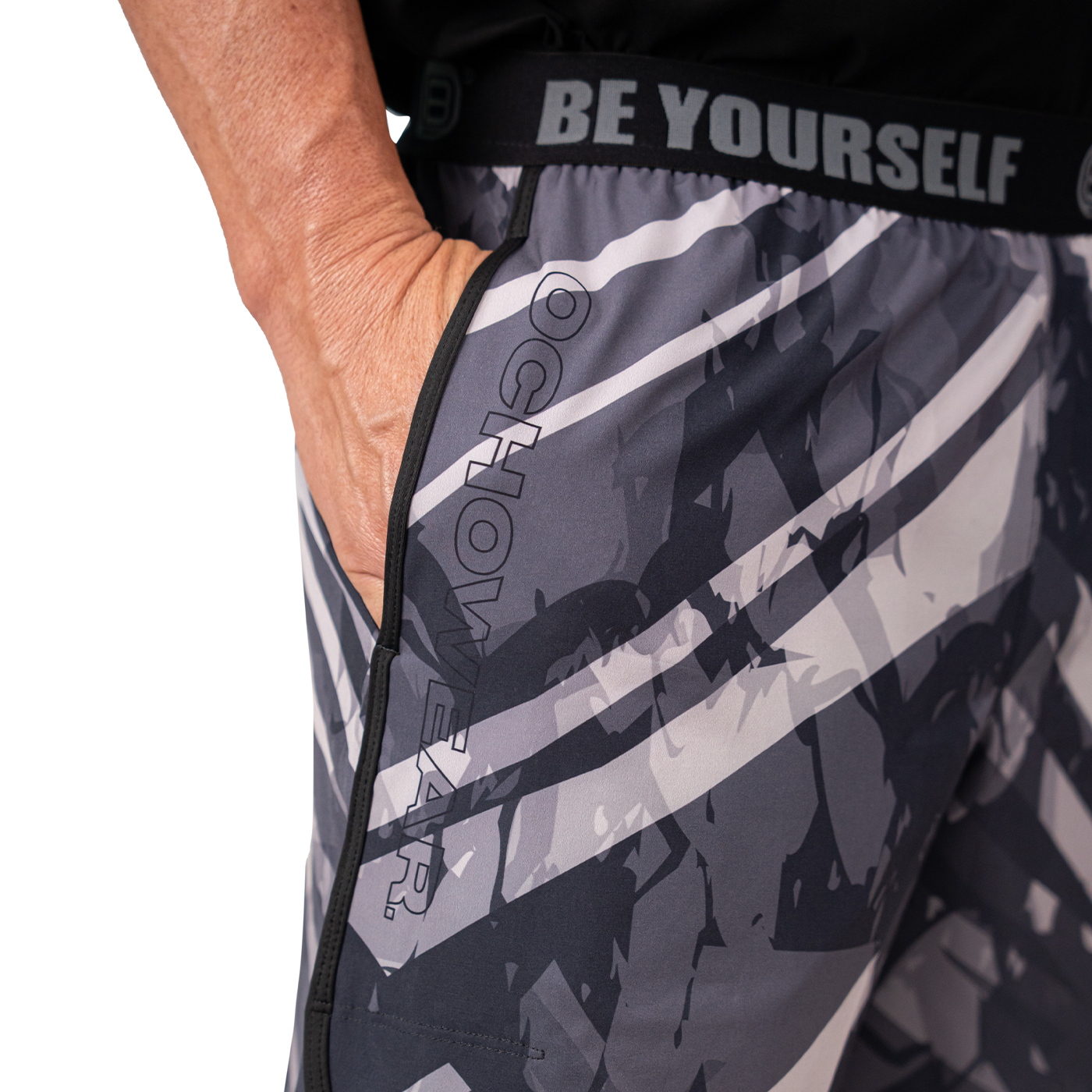 Pantalón deportivo corto con bolsillos laterales integrados para entrenamiento
